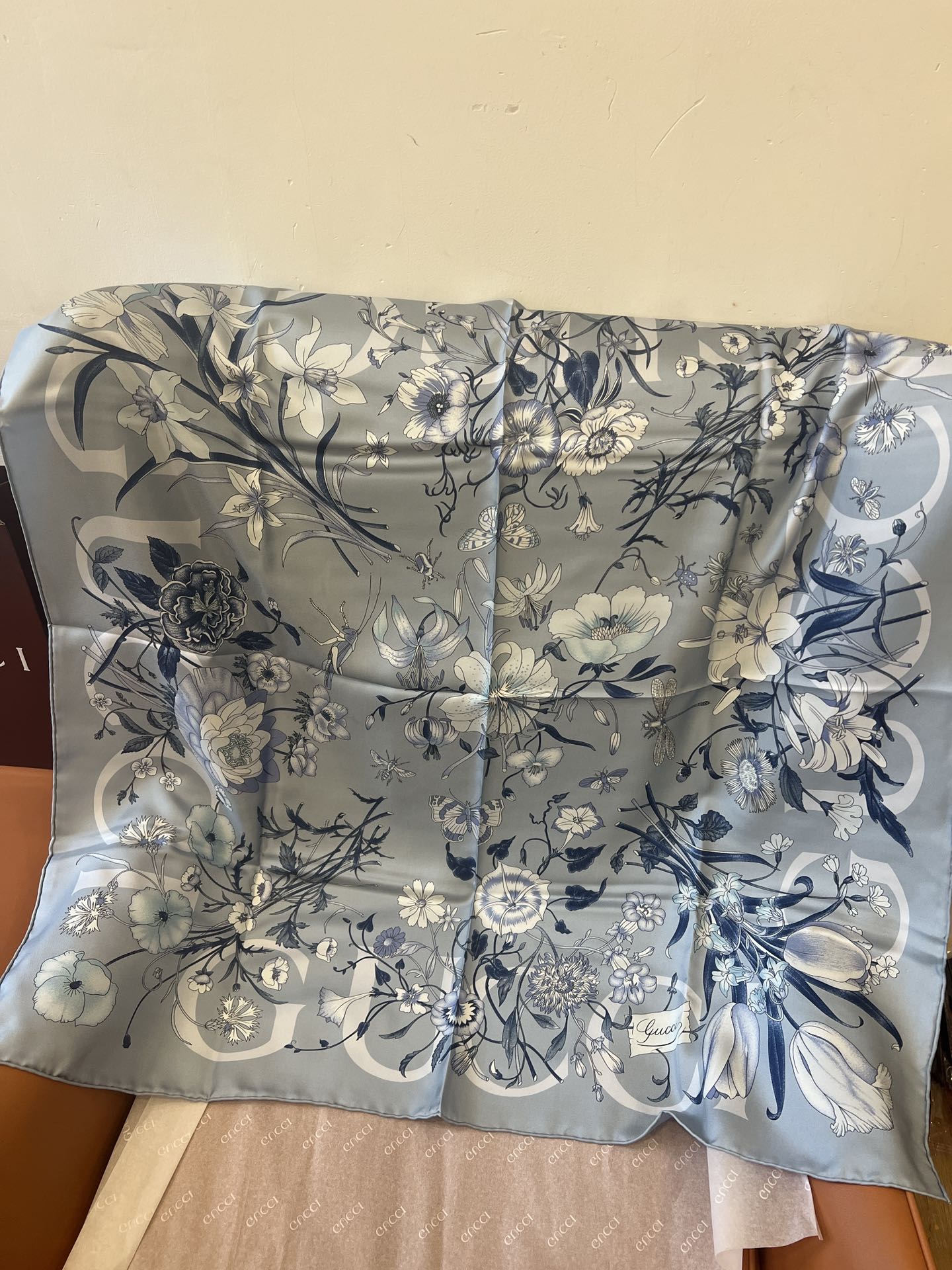 [Gucci Scarves]Gucci25 floral scarf blue Size: 90x90cm 100 twill silk exquisi