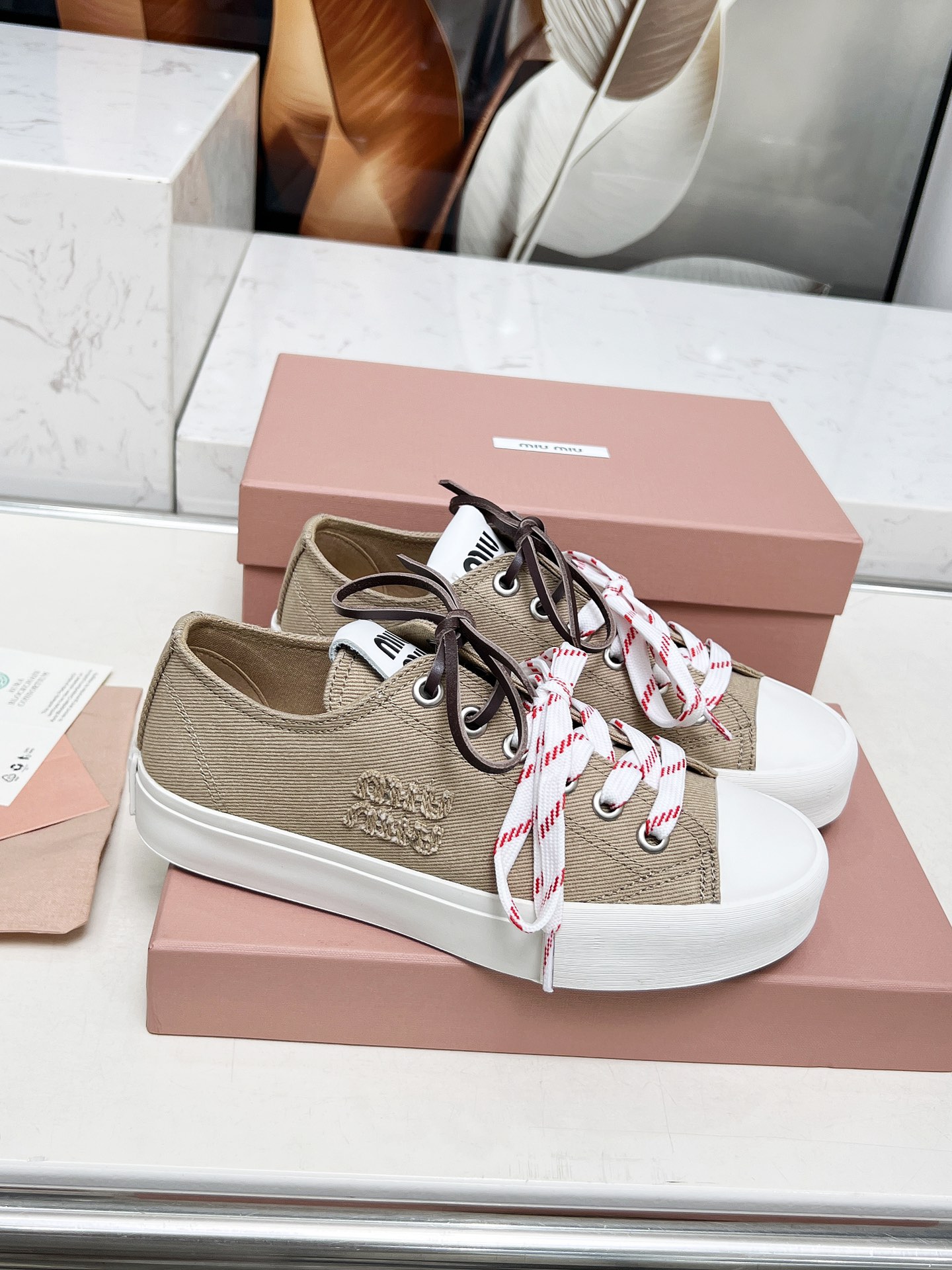 [Miu Miu Women