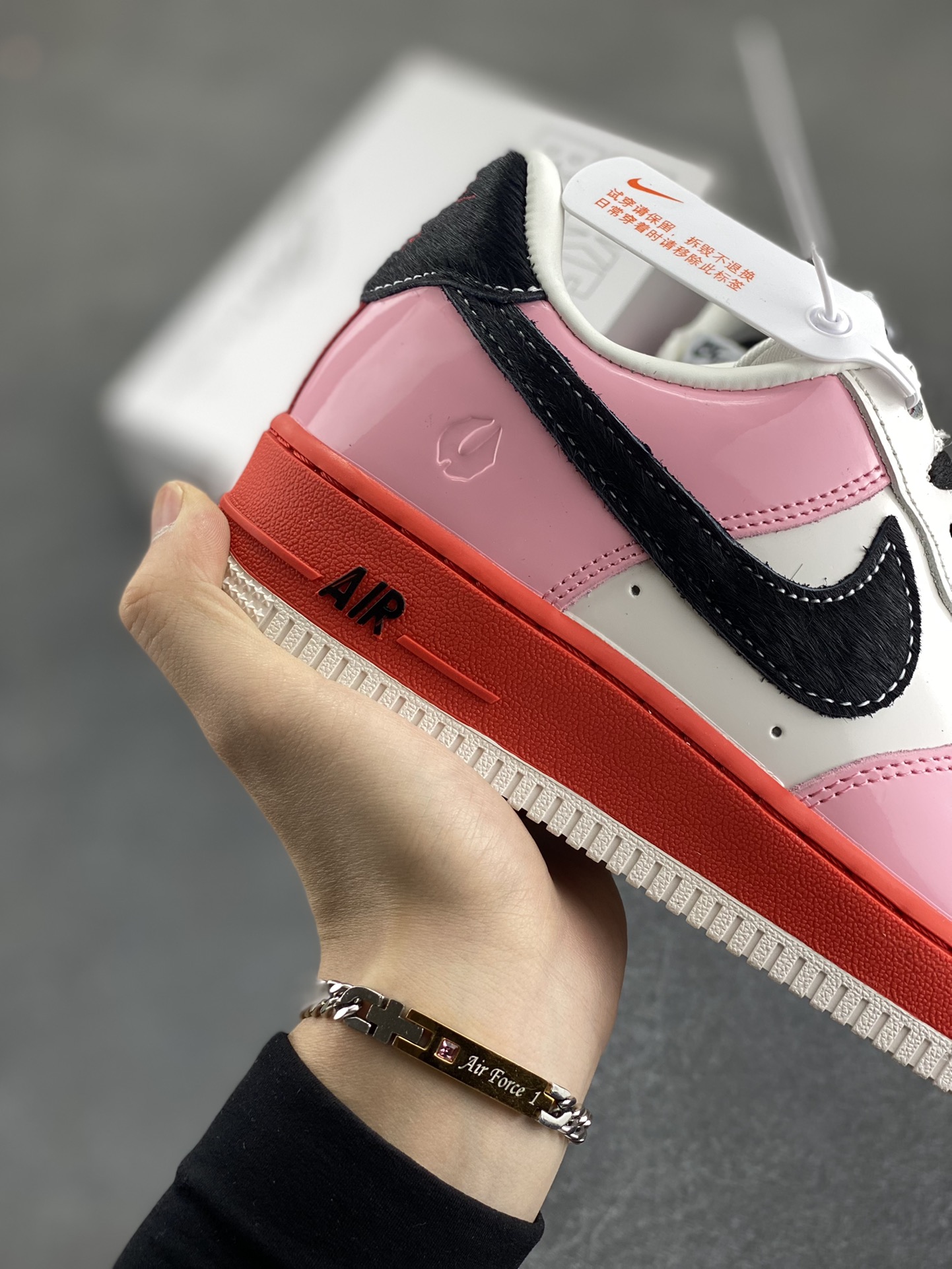 Nike Air Force 1 Low '07 Valentine's Day Shoes CW2288-100 7 i1746533008 2056 5