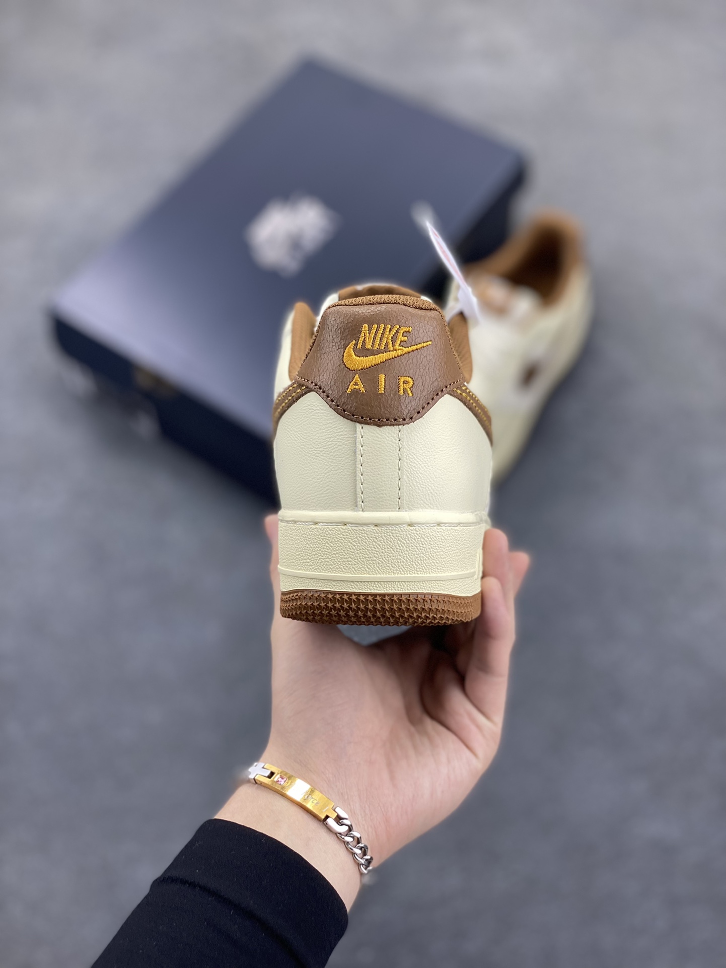 Nike Air Force 1 '07 Low Beige and Brown Woven Sneakers - IB7719-113 5 i1746533499 630 3