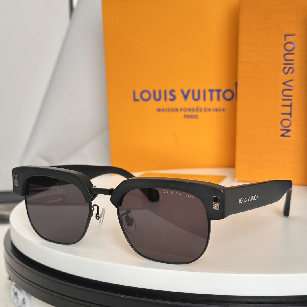  ‼️LOUIS VUITTON
MODEL：Z2592U
SIZE55-22-145