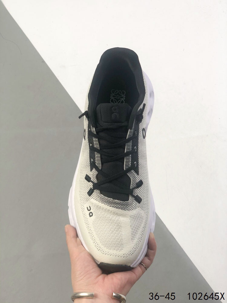 On Cloudvista Running Shoe - Lightweight Comfort for Urban Exploration 8 i1746539174 4658 6