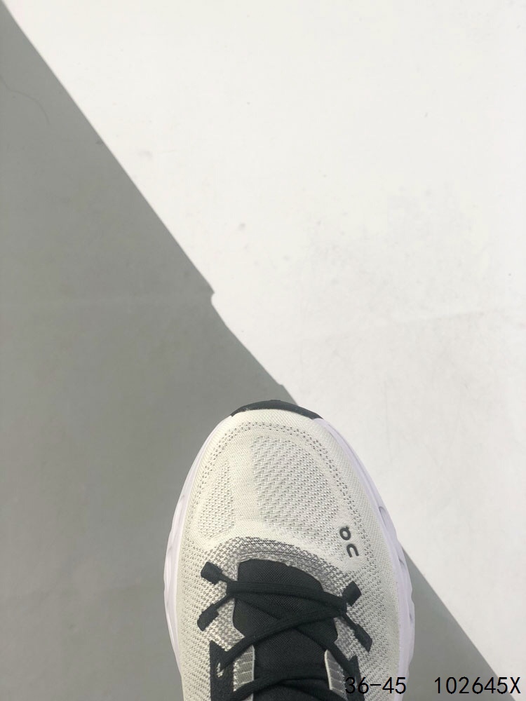 On Cloudvista Running Shoe - Lightweight Comfort for Urban Exploration 9 i1746539174 6811 7