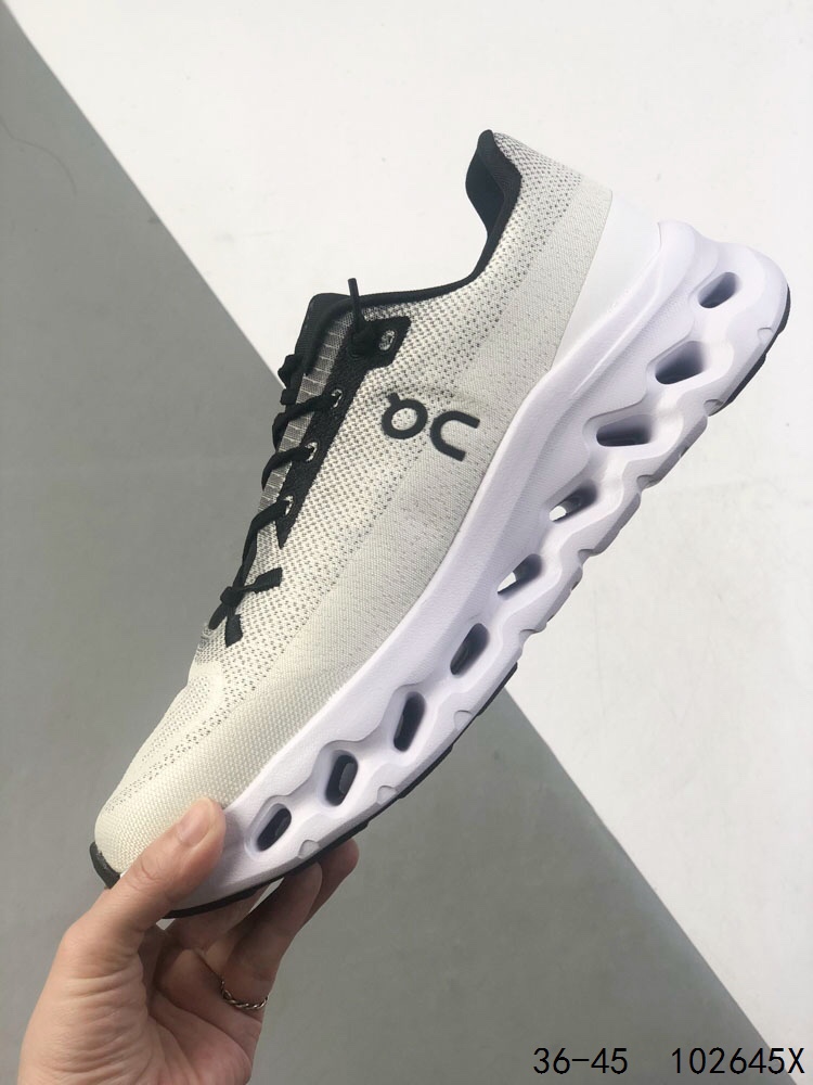 On Cloudvista Running Shoe - Lightweight Comfort for Urban Exploration 4 i1746539174 8840 2