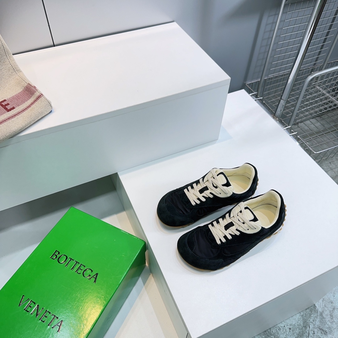 Stylish Bottega Veneta 25AW Spring/Summer Daddy Shoes for High-Quality Couple