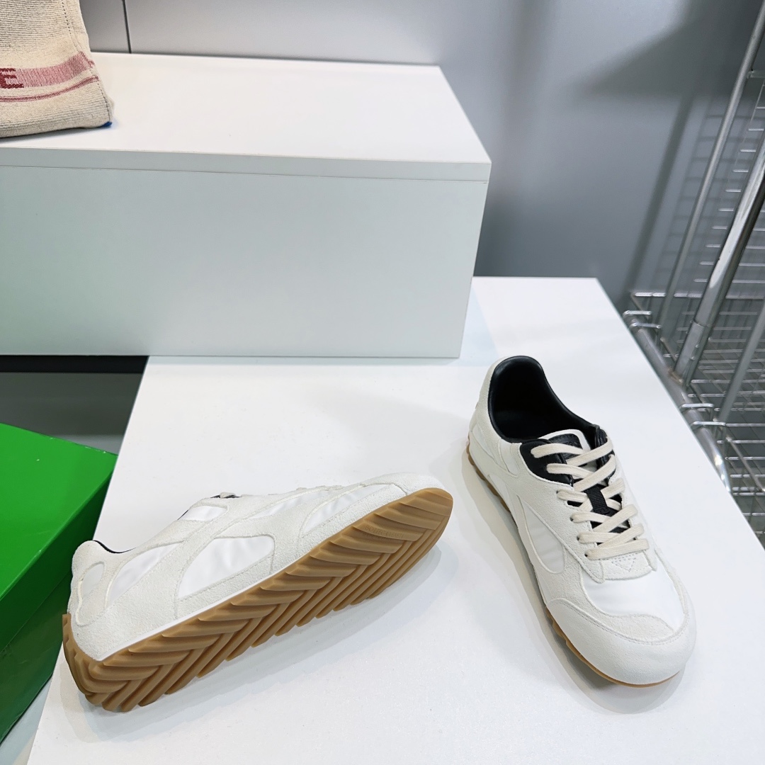 Stylish Bottega Veneta 25AW Spring Summer Daddy Shoes for High-Quality Couples - 图片 8