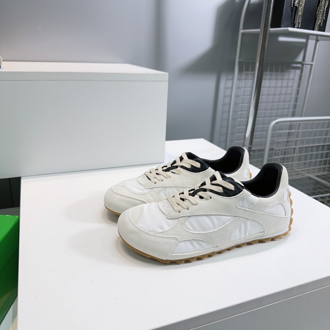 Stylish Bottega Veneta 25AW Spring Summer Daddy Shoes for High-Quality Couples - 图片 9