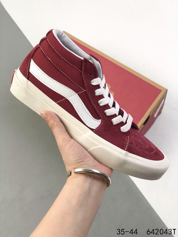 Vans Old Skool High-Top Sneakers: Fashionable, Durable, and Comfortable Shoes 7 i1746547614 3696 5