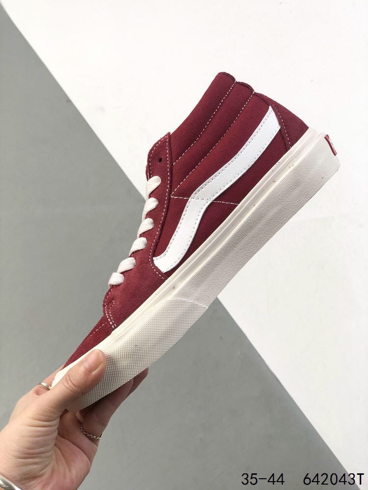 Vans Old Skool High-Top Sneakers: Fashionable, Durable, and Comfortable Shoes 9 i1746547614 3889 7