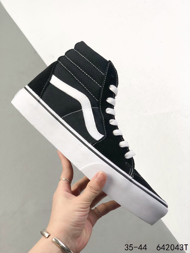 Vans Old Skool High-Top Sneakers: Fashionable, Durable, and Comfortable Shoes 5 i1746547614 5388 3