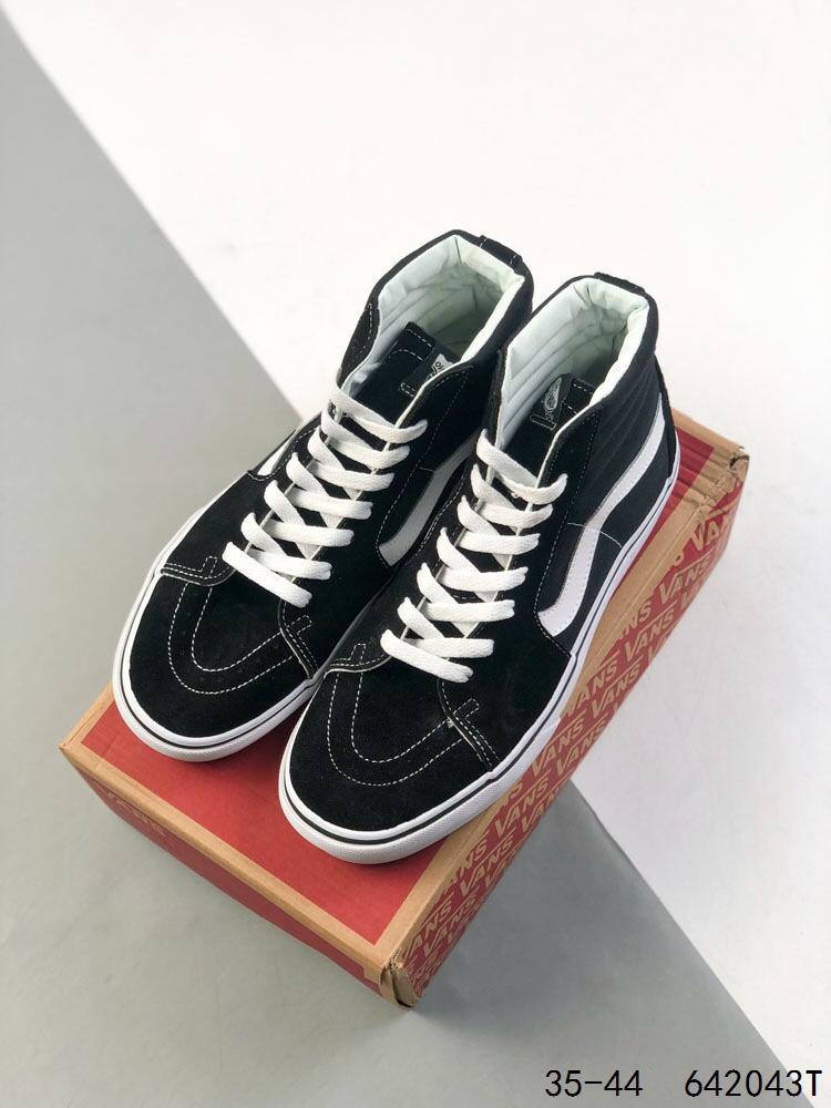 Vans Old Skool High-Top Sneakers: Fashionable, Durable, and Comfortable Shoes 3 i1746547614 989 1