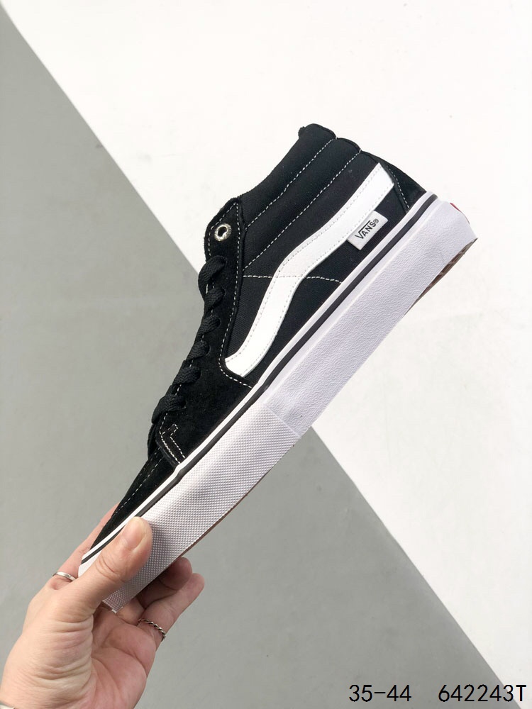 Vans Old Skool High-Top Sneakers - Stylish, Durable, and Comfortable Shoes 7 i1746547666 234 5