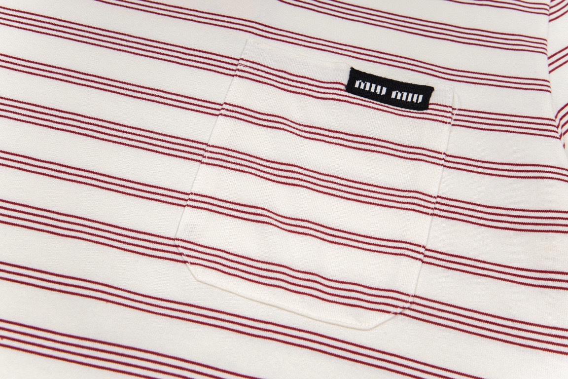 Miumi 高级极简系列 短袖T恤服装,男,女 6