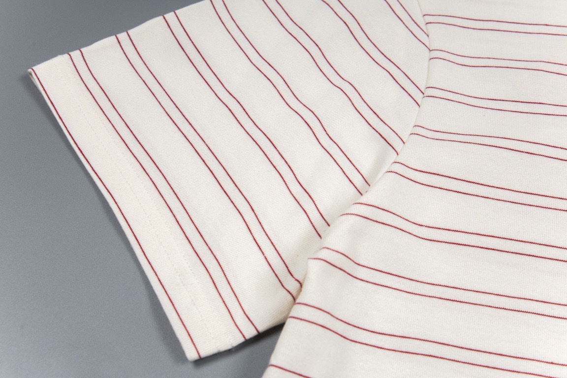 Miumi 高级极简系列 短袖T恤服装,男,女 8