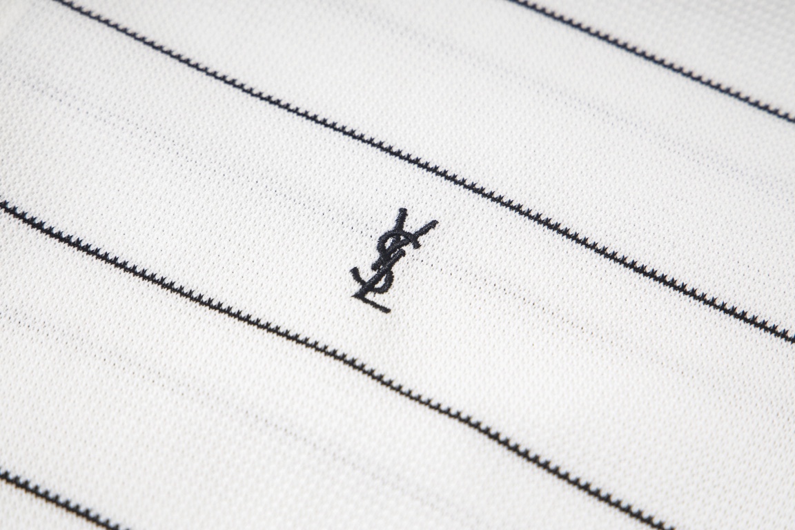 Saint Laurent 高级极简系列 短袖Tshirt服装,男,女 7