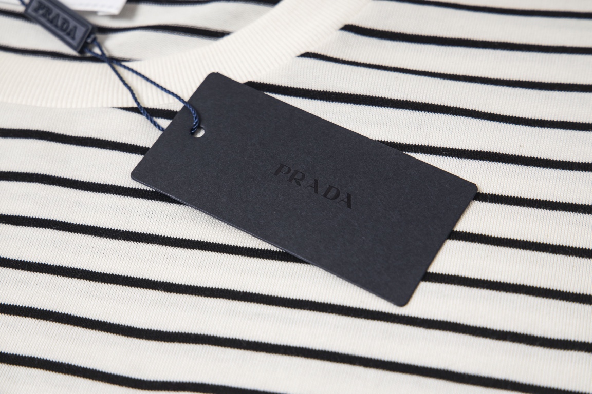 PRAD 高级极简系列 短袖T恤服装,男,女 4