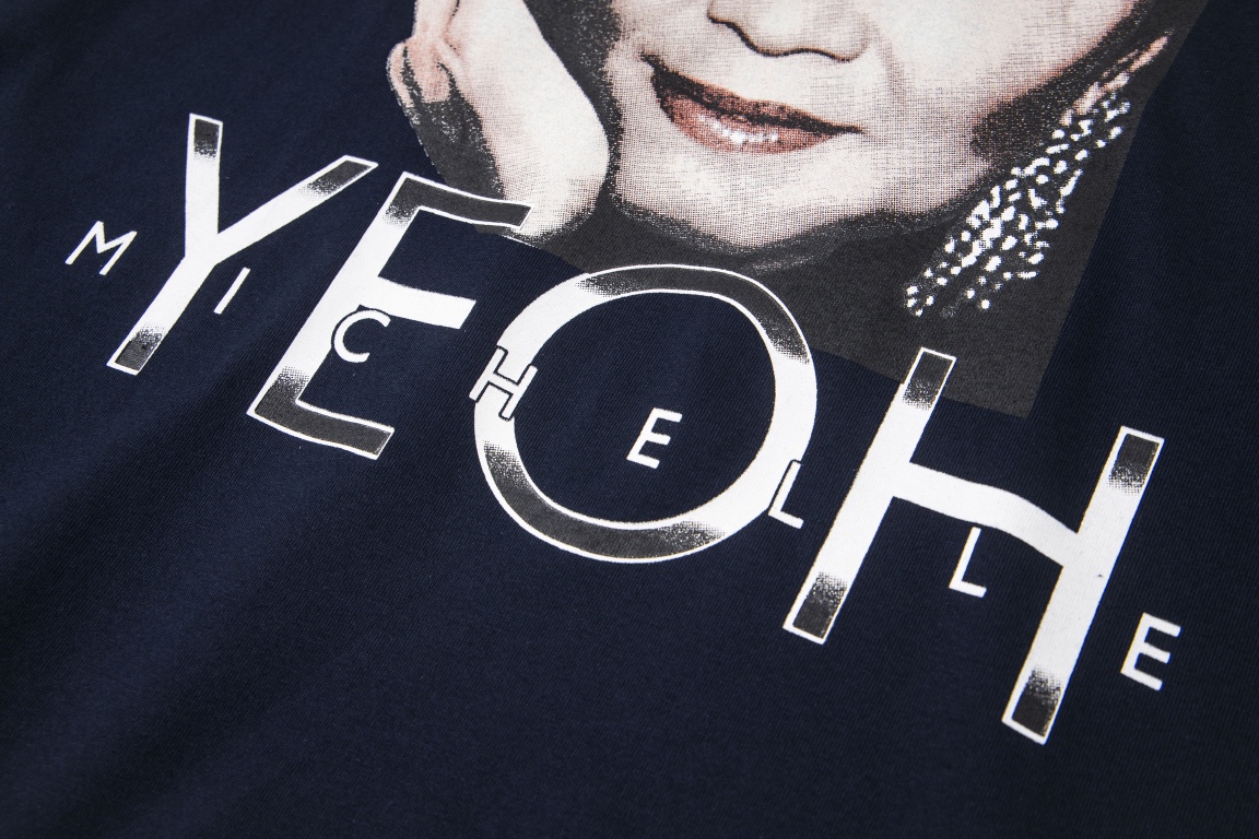 BALENCIAGA  T-shirt服装 7