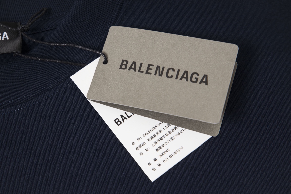 BALENCIAGA  T-shirt服装 4