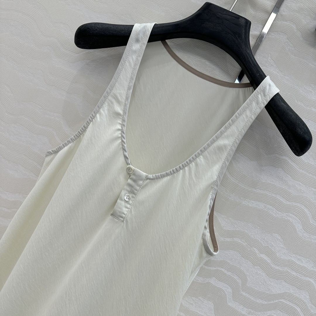 独家首发♥️原单品质，LM松弛感穿搭❤️ 莱赛尔干丝进口面料气质背心连衣裙！纸片人穿搭随性又时髦！定制斜