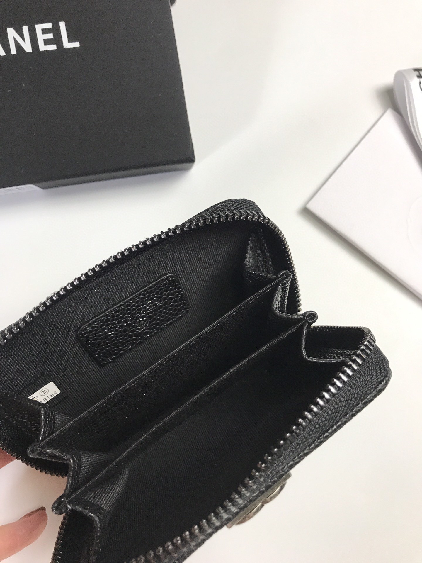 Chanel香奈儿 魚子酱牛皮カードケース 高品質