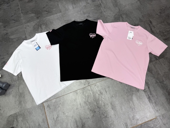 MLB Camiseta de Manga Corta con Bordado de Corazón para Parejas - Casual y Cómoda 15 MLB Camiseta de Manga Corta con Bordado de Corazón para Parejas – Casual y Cómoda