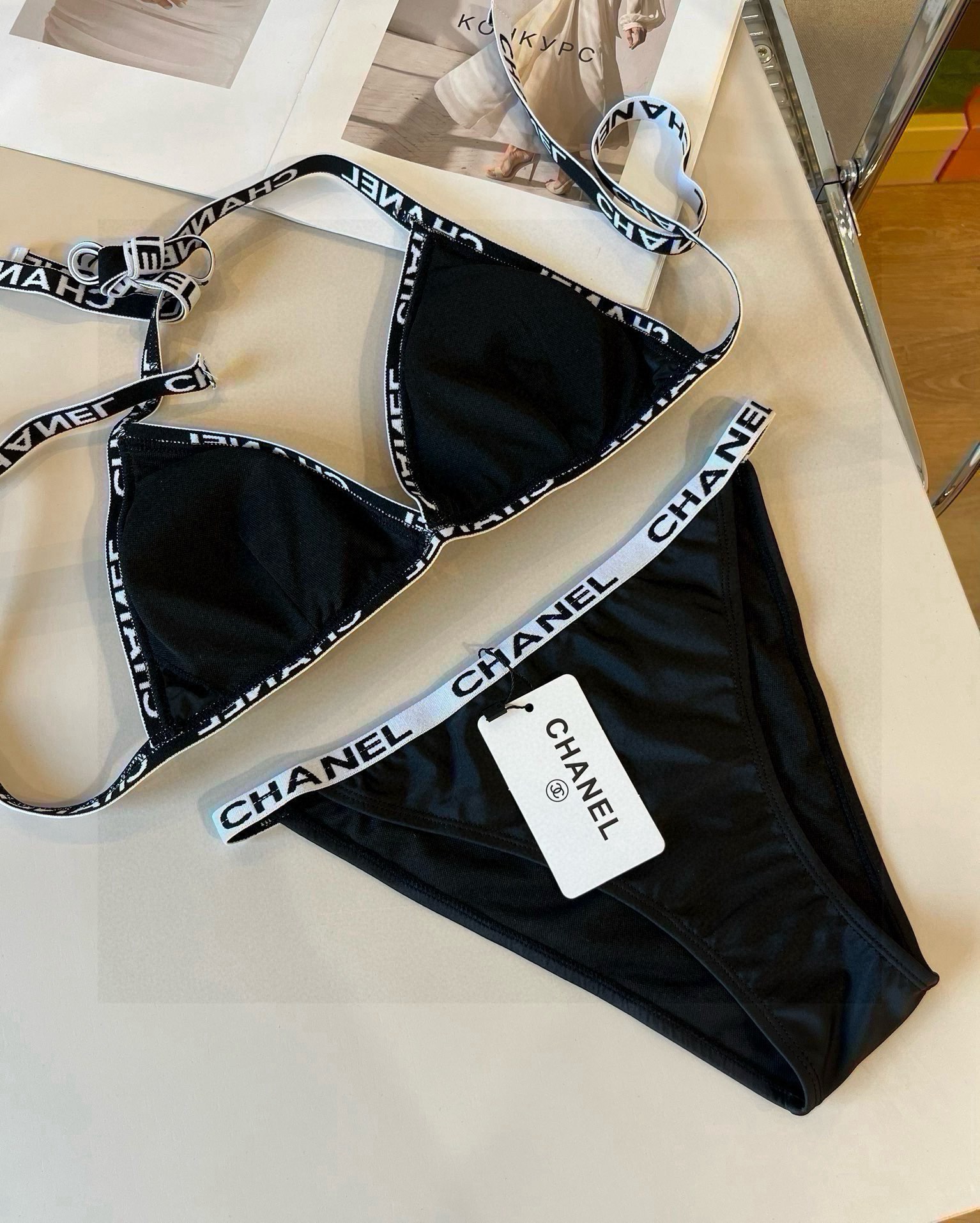 。

Chanel香奈儿比基尼👙，S M L XL