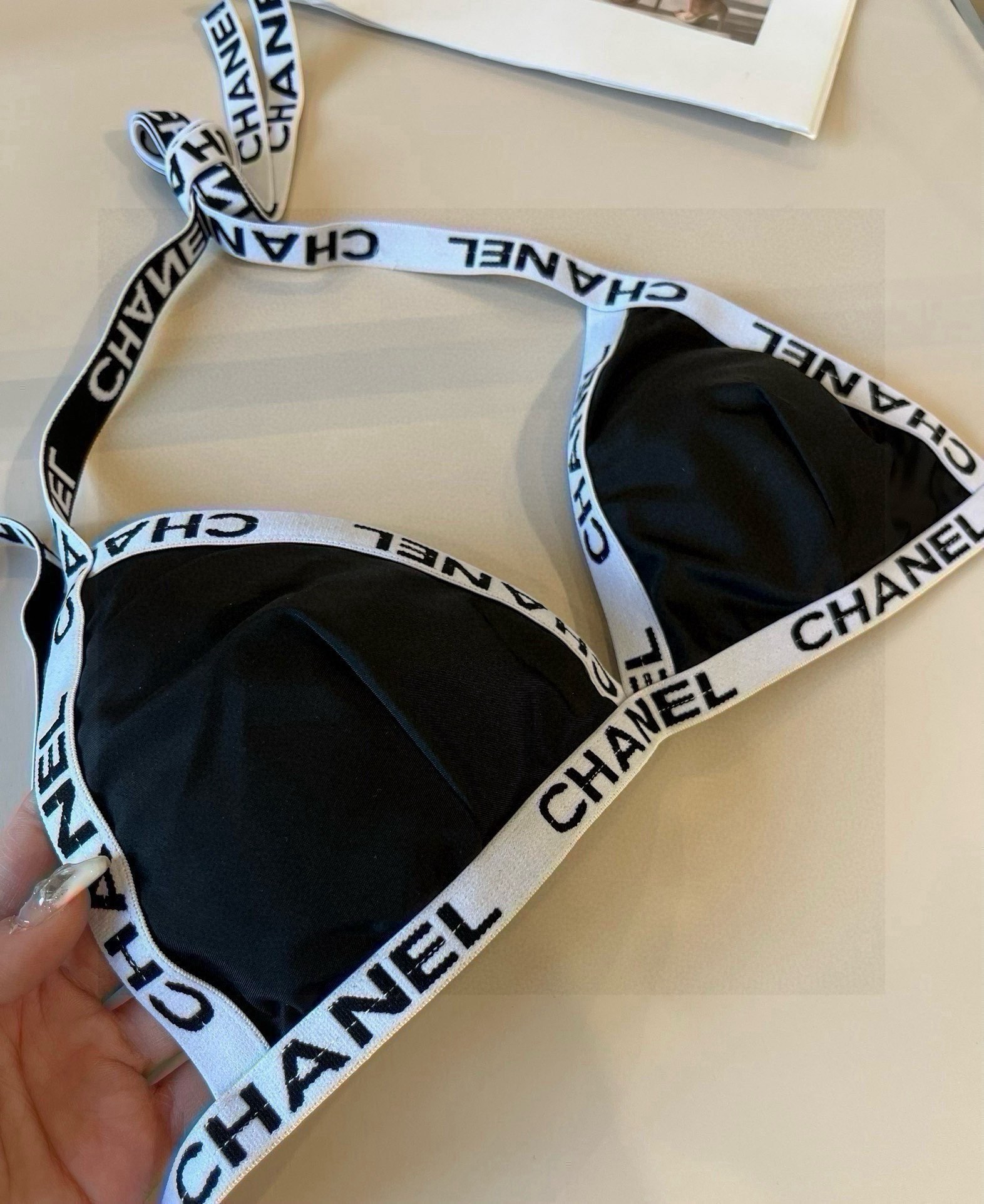 。

Chanel香奈儿比基尼👙，S M L XL