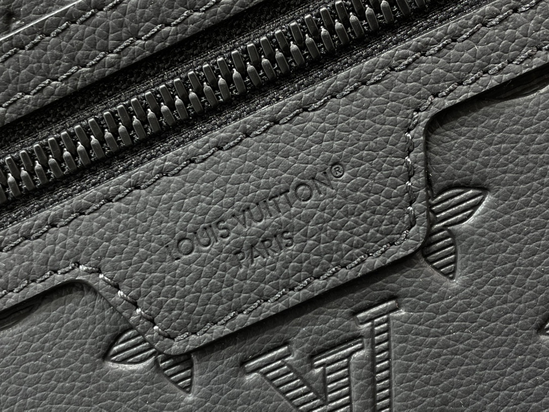 Louis Vuitton Pochette Kasai 手拿包lv,包,手拿包 5