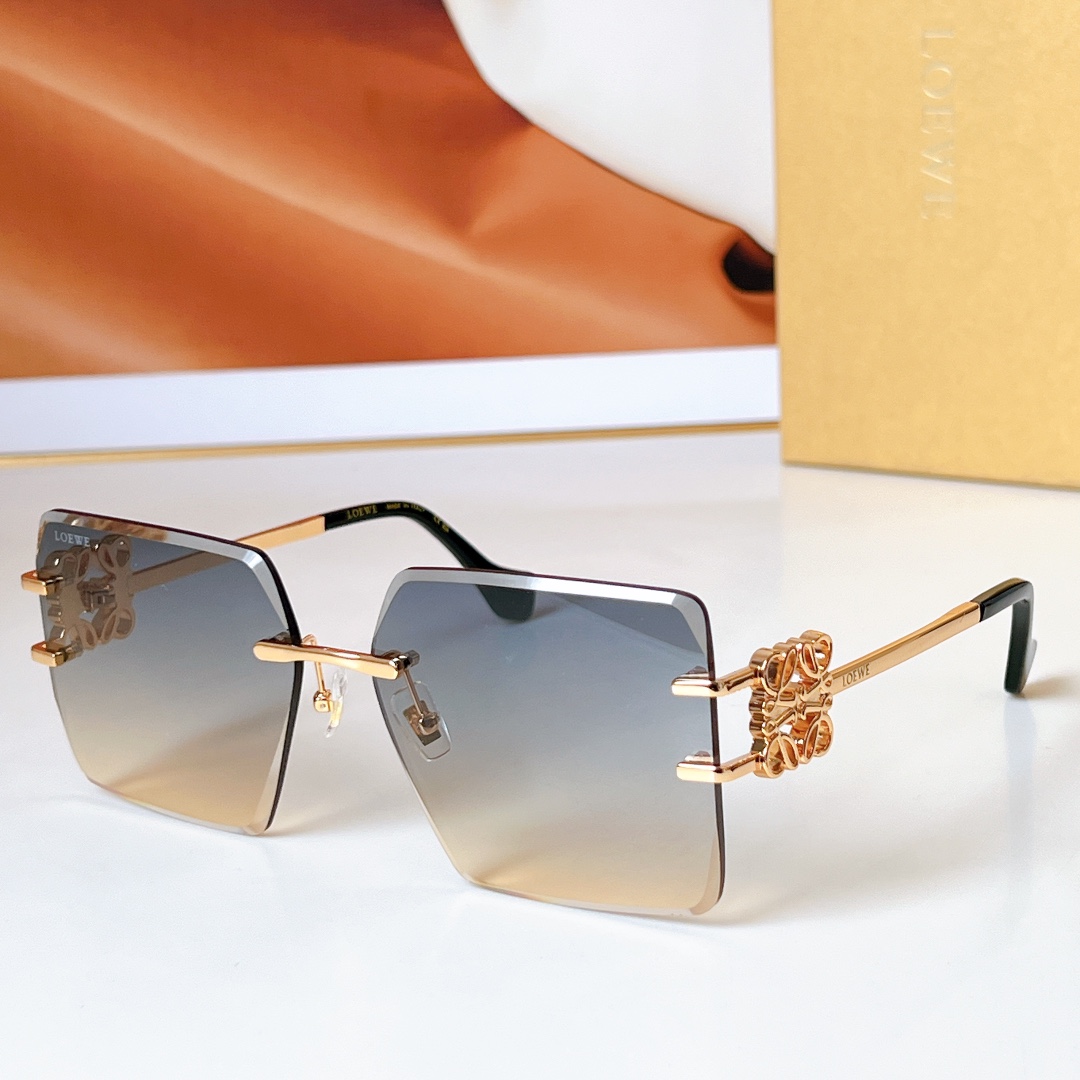  LOEWE
OVERSIZED 
MODEL： HW2057
SIZE：62口16-135
🔝🔝