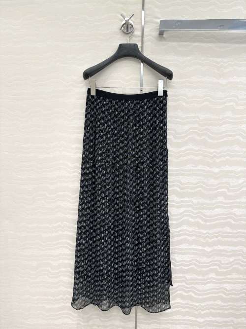 Guc Chain Print Silk Skirt, Elegant High-Waisted Maxi Skirt for Women 1 Guc Chain Print Silk Skirt, Elegant High-Waisted Maxi Skirt for Women