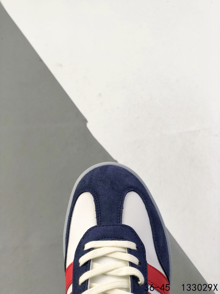 Adidas Barreda Decode Low-Top Sneakers - Comfort, Cushioning, and Style 9 i1746658873 2108 7