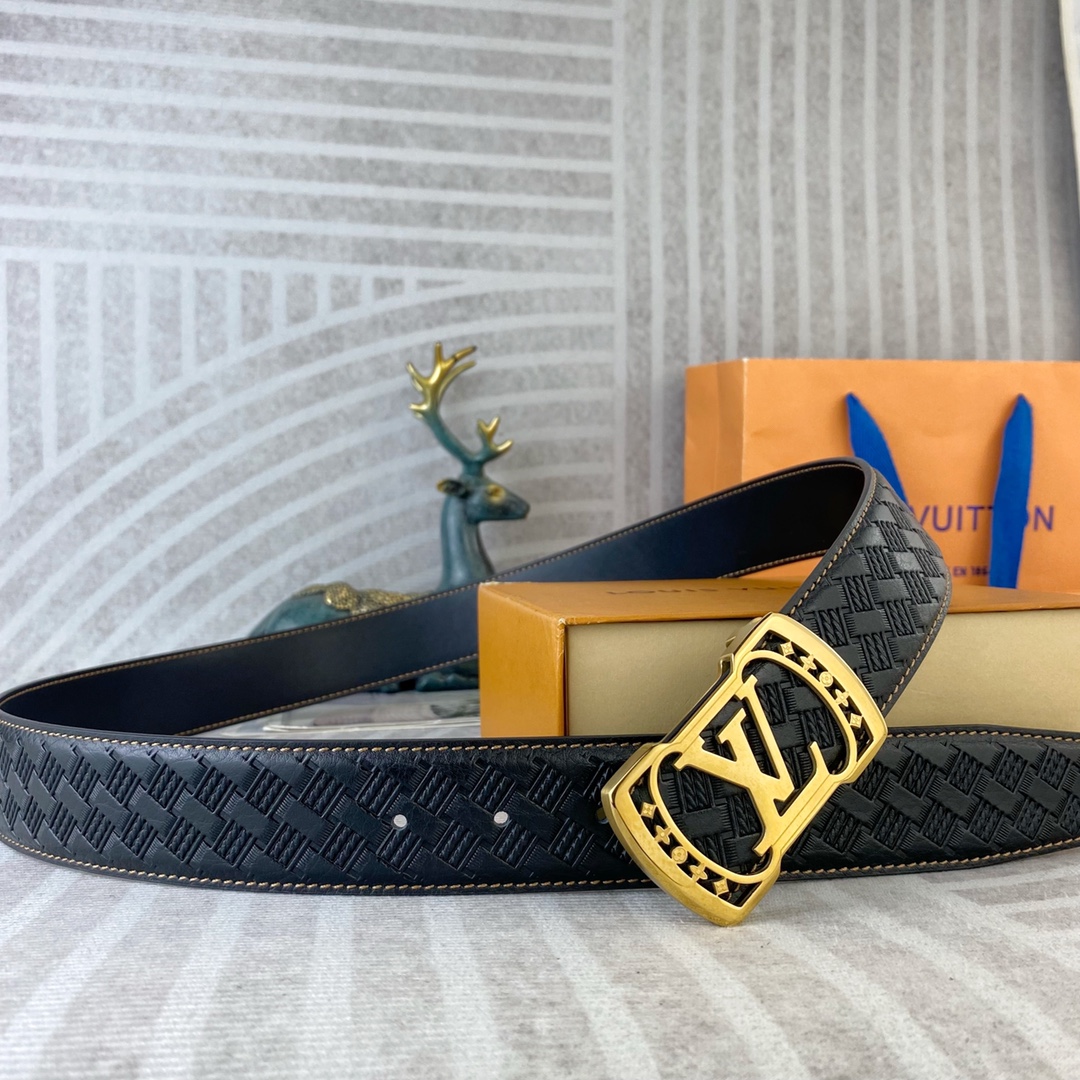 LV💕 特种皮腰带系列 ，原厂五金精品不锈钢扣，手感柔软舒适 宽3.8CM。