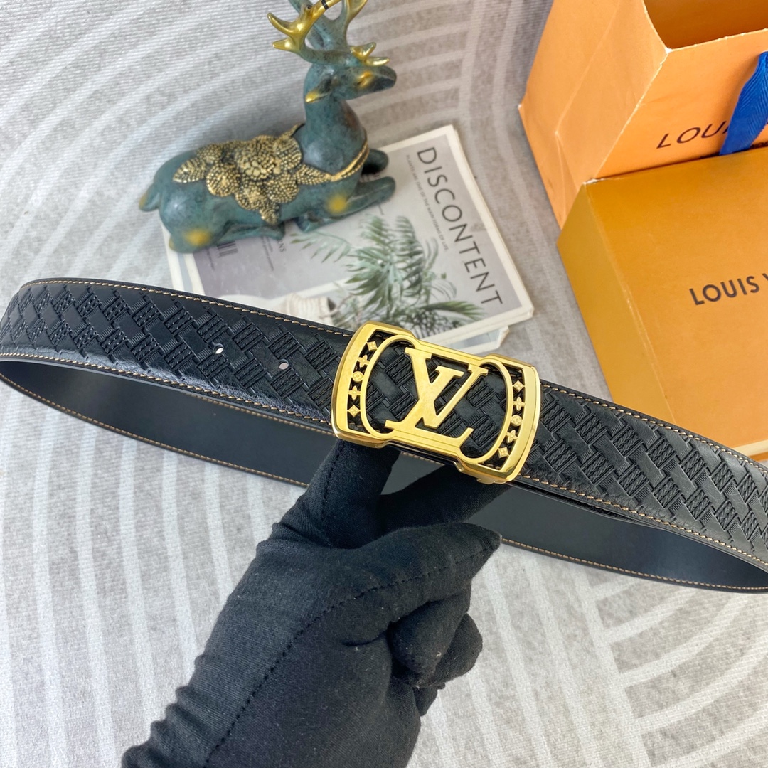 LV💕 特种皮腰带系列 ，原厂五金精品不锈钢扣，手感柔软舒适 宽3.8CM。
