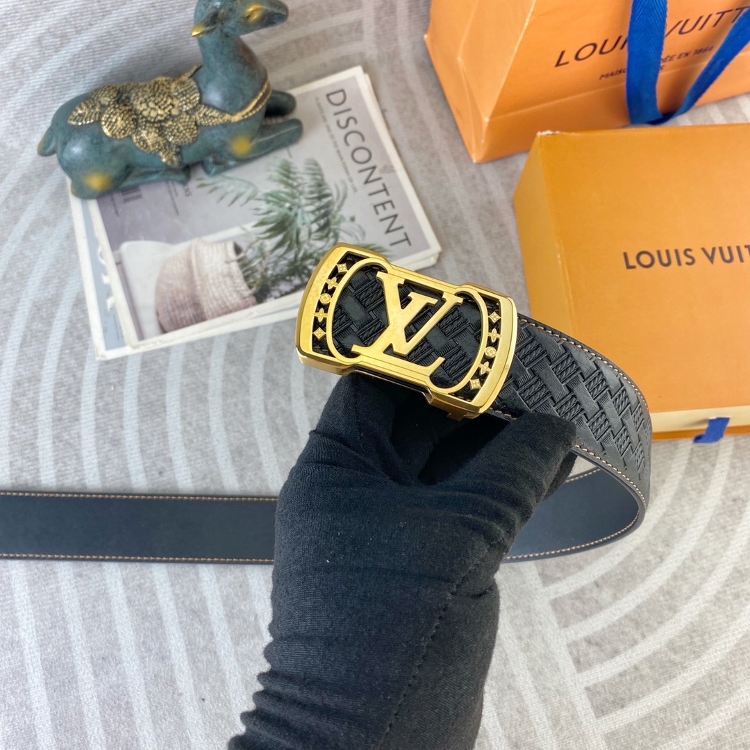 LV💕 特种皮腰带系列 ，原厂五金精品不锈钢扣，手感柔软舒适 宽3.8CM。