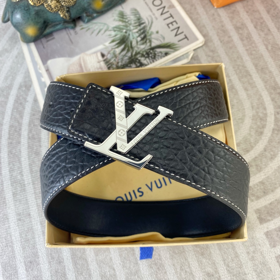 LV💕 特种皮腰带系列 ，原厂五金精品不锈钢扣，手感柔软舒适 宽3.8CM。
