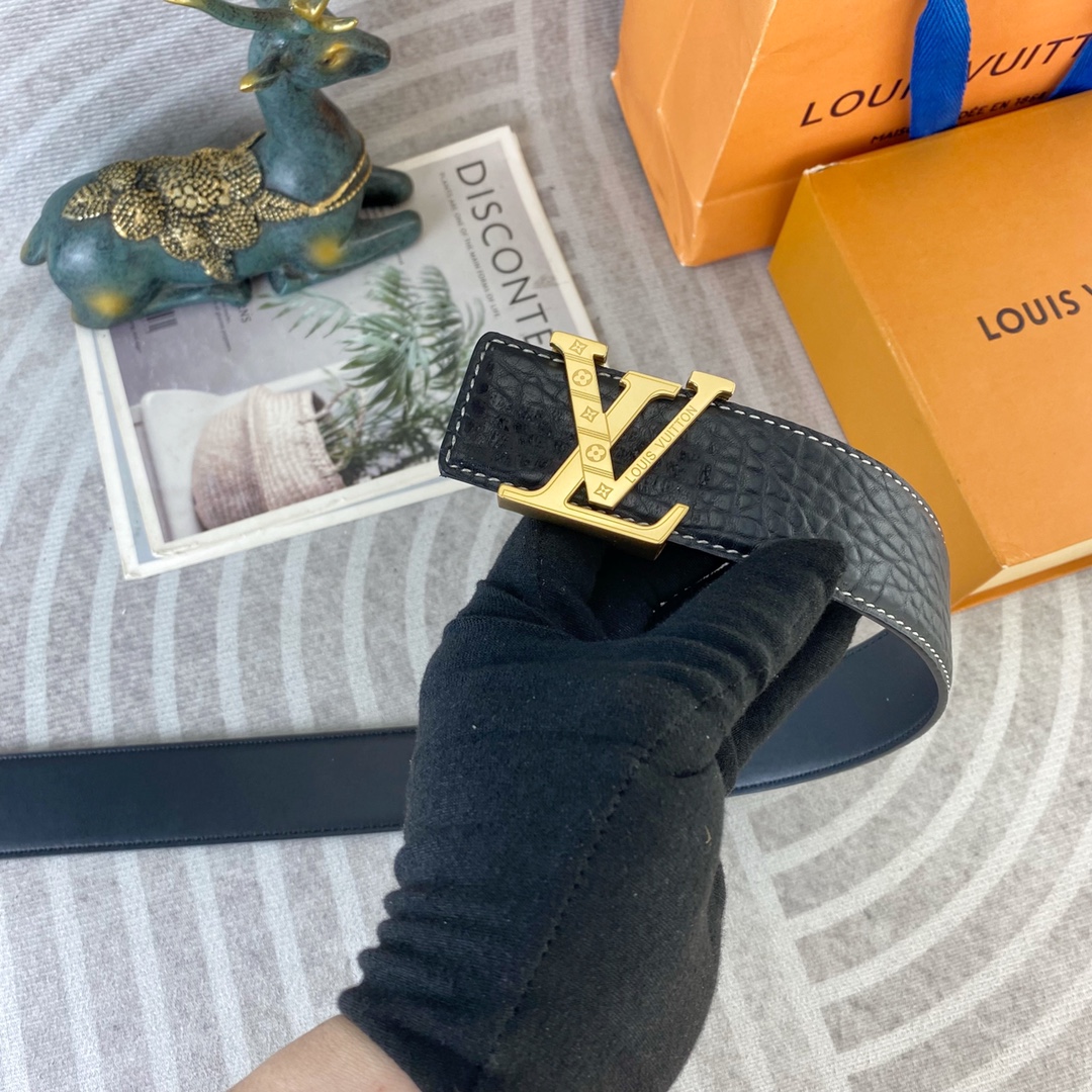LV💕 特种皮腰带系列 ，原厂五金精品不锈钢扣，手感柔软舒适 宽3.8CM。
