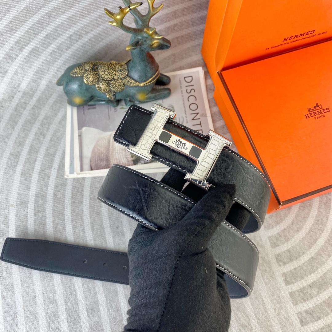 爱马仕💕 特种皮腰带系列 ，原厂五金精品不锈钢扣，手感柔软舒适 宽3.8CM。