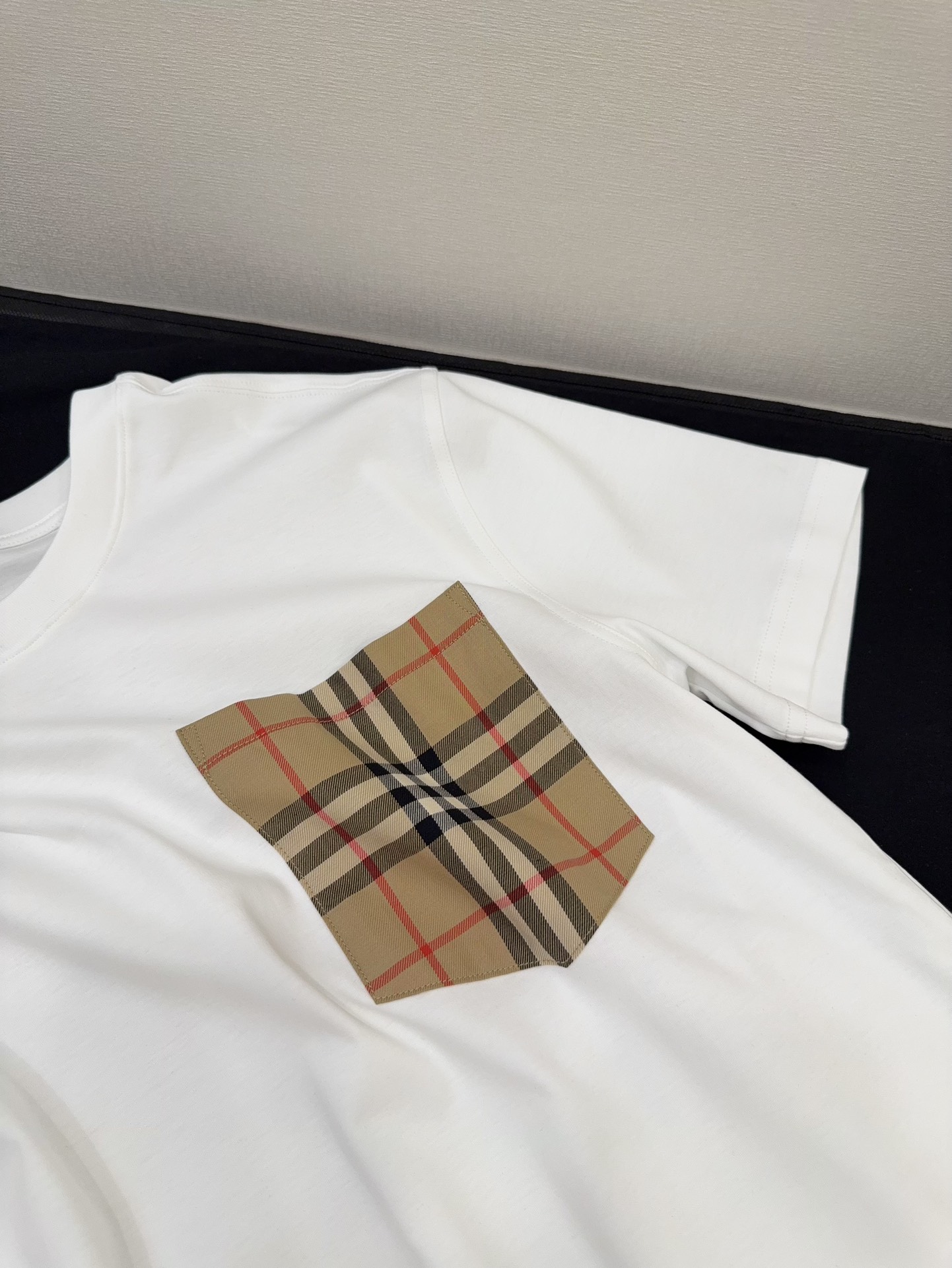 Elegant Plaid T-Shirt - Summer Essential, Premium Quality Fabric, Classic Style 7 i1746697656 8220 5