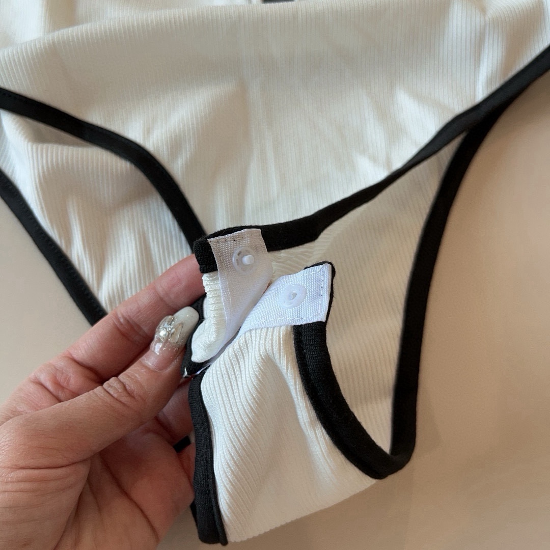 P
Chanel香奈儿官方新款泳衣连体比基尼👙，高端定制，S M L XL
