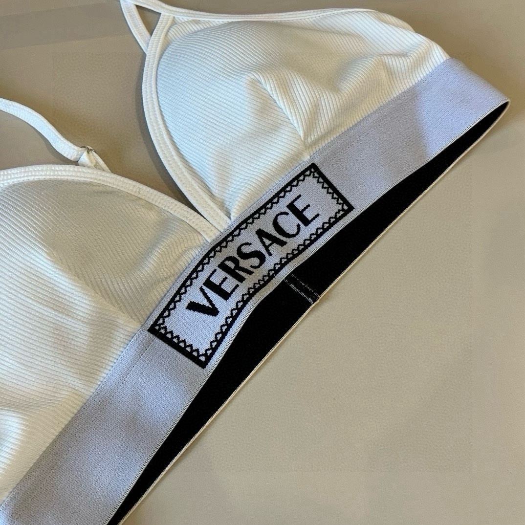 P
Versac*新款织带比基尼分体泳衣套装 黑色白色ＳＭＬ