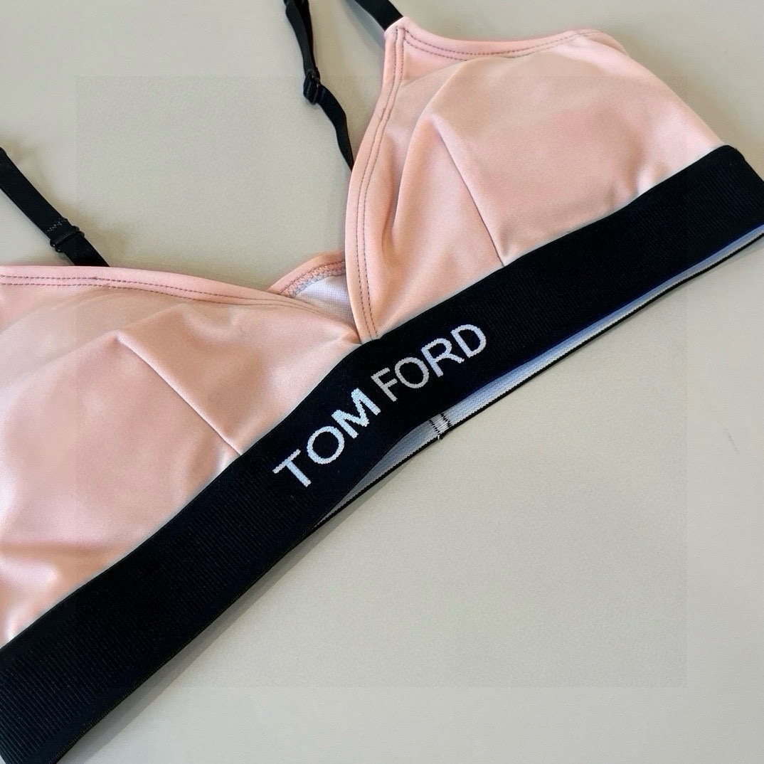 P
TOMFORD新款比基尼中古套装  吊带背心 三角打底裤分体泳衣 S M L X L