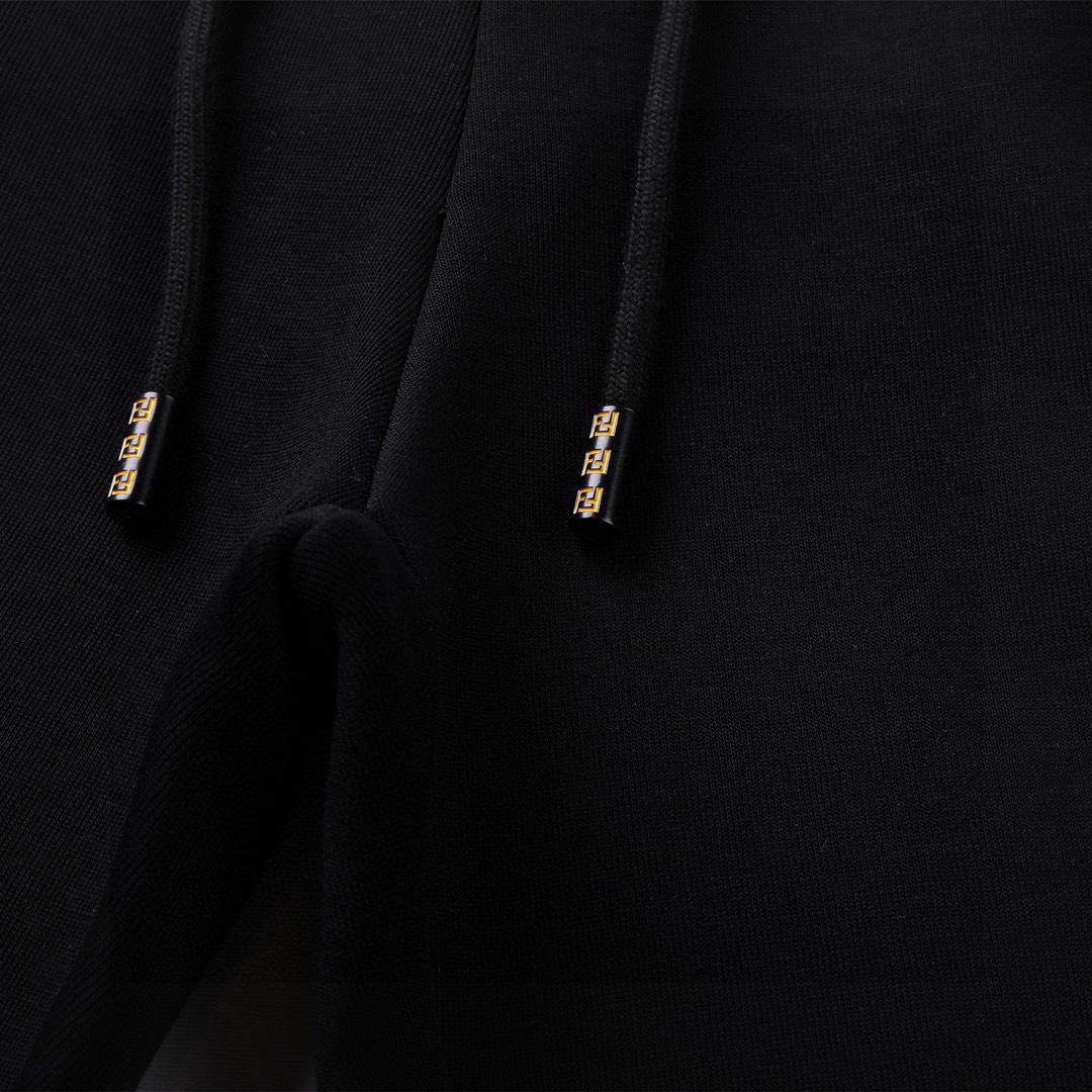 芬迪/Fendi 夏季新款 工匠工具印花休闲短裤 五分裤