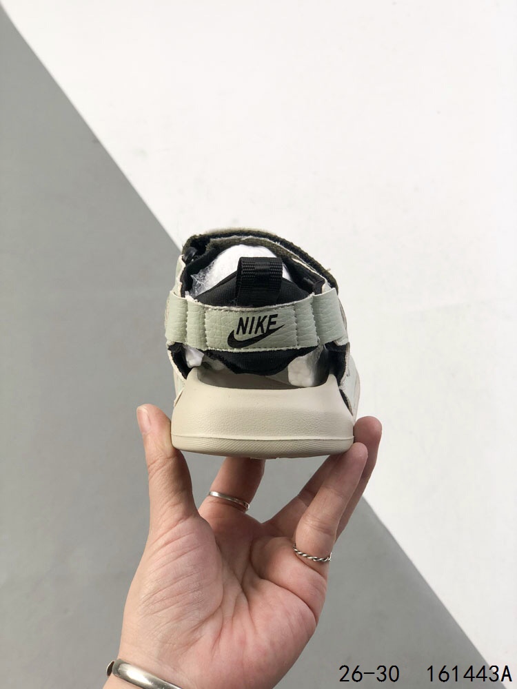 Nike Kids' Sunray Protect 3 Sandals - Breathable, Lightweight, and Comfortable 10 i1746719249 3548 8