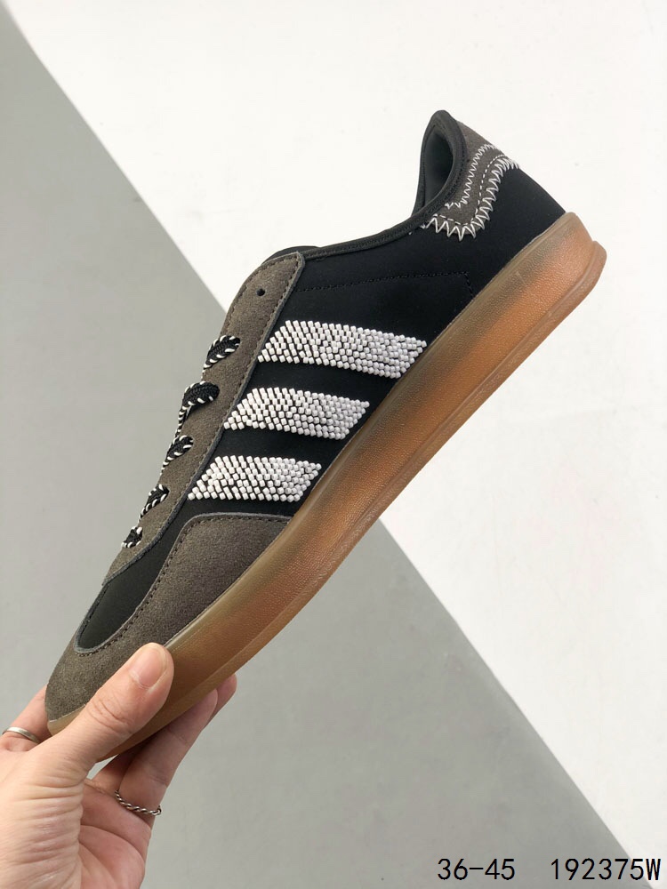 CLOT x Adidas Originals Gazelle Casual Sneakers - Stylish & Comfortable 4 i1746764690 1131 2
