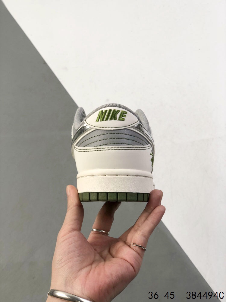 Nike SB Dunk Low Stussy: Retro Low-Top Skateboarding Shoes with Zoom Air 10 i1746765282 4073 8