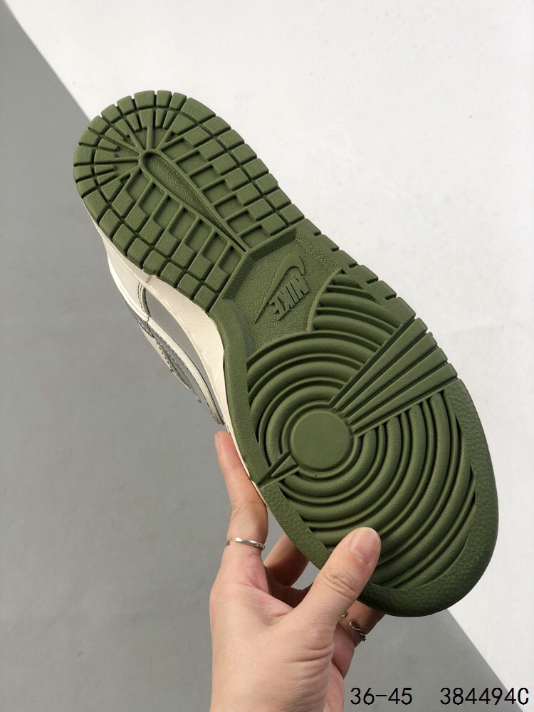 Nike SB Dunk Low Stussy: Retro Low-Top Skateboarding Shoes with Zoom Air 6 i1746765282 8297 4