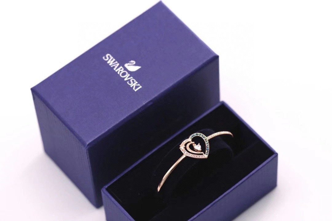 Romantic Swarovski Star Night Heart Bracelet: Elegant Design for Her in Your Life - 图片 2