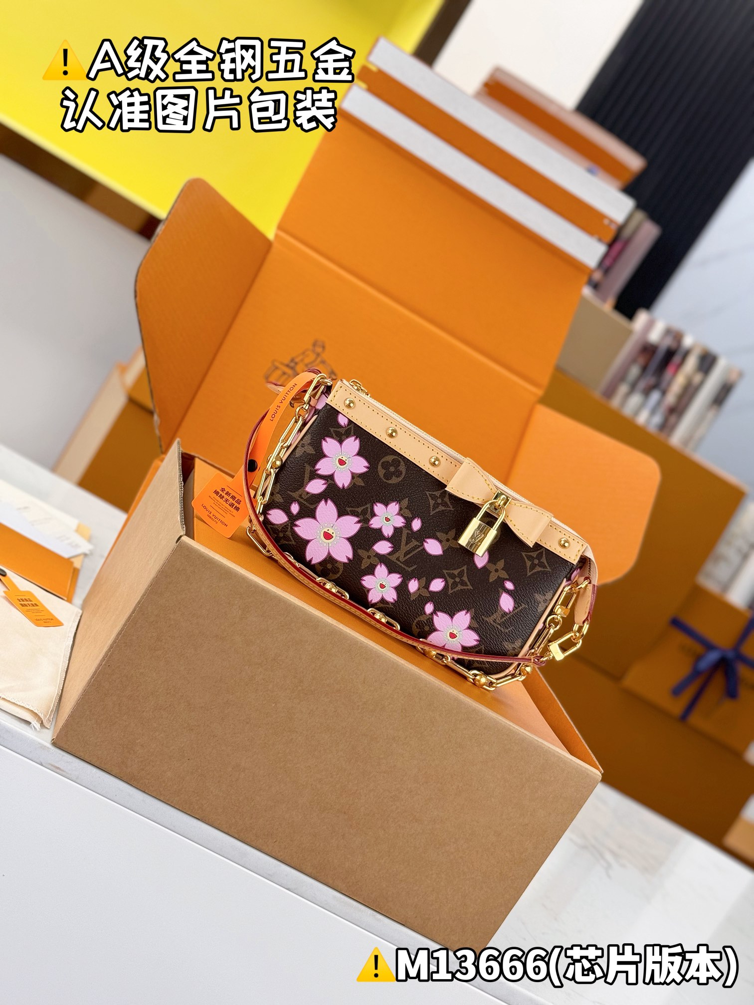NO:551440,[Special grade MB high elastic fabric] LV x TM OCHETTE ACCESSOIRES handbag model M13666 Material A+ grade all-steel hardware, imported high elastic fabric Packaging complete set of special grade duty-free MB packaging Dimensions 13 x 4 x 22 cm (height x width x length).8312980,, louis vuitton19860909【特级MB高弹面料】 LV x TM OCHETTE ACCESSOIRES 手袋 型号M13666 材料A+级全钢五金,进口高弹面料 包装全套特级免税MB包装 尺寸13 x 4 x 22 厘米 (高 x 宽 x 长度).8312980,,louis vuitton,Bag