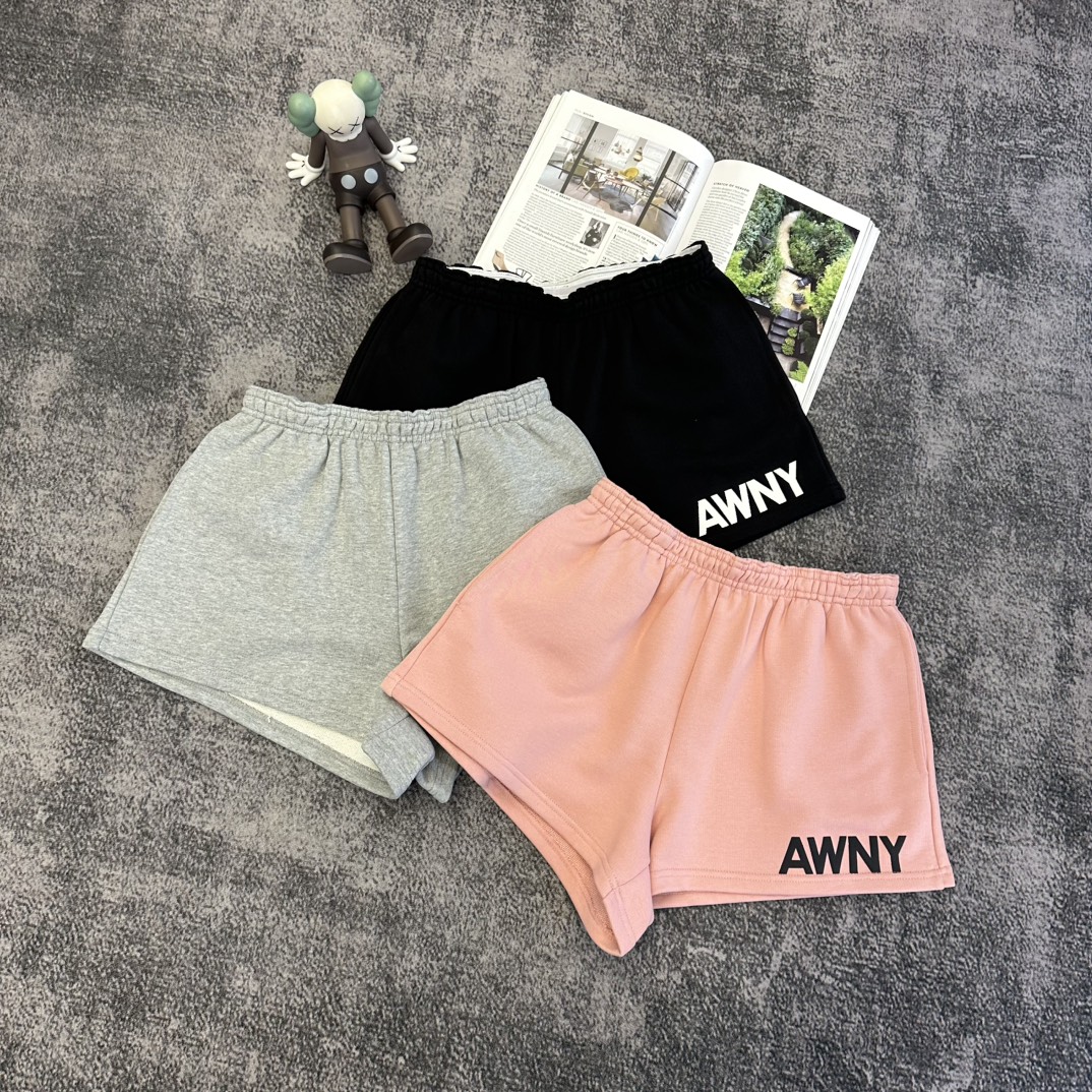 Women's Casual Solid Color Cropped Pants - Comfortable and Stylish 2 i1746861641 2937 0