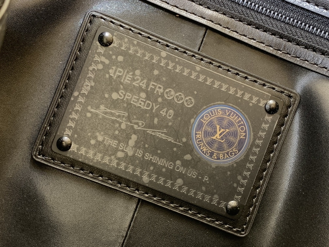 【SPEEDY BANDOULIÈRE40手袋】M13905黑色本款Speedy Bandoulière